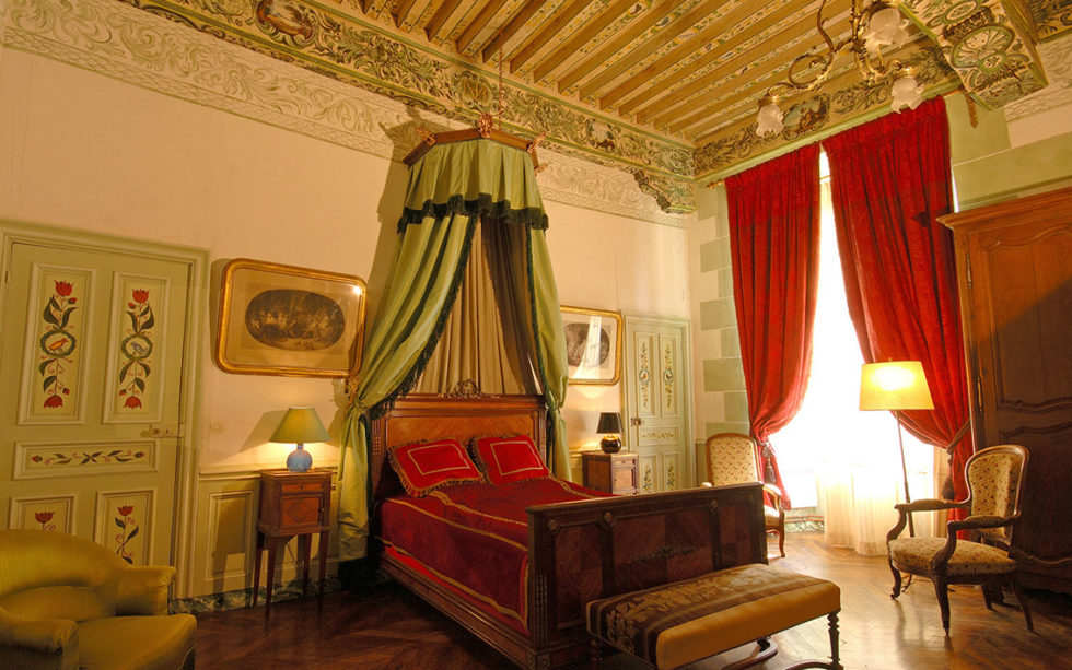 Scene De Menage La Vie De Chateau Chateau de Ménessaire I Chambres d'hôtes de charme et Gîtes